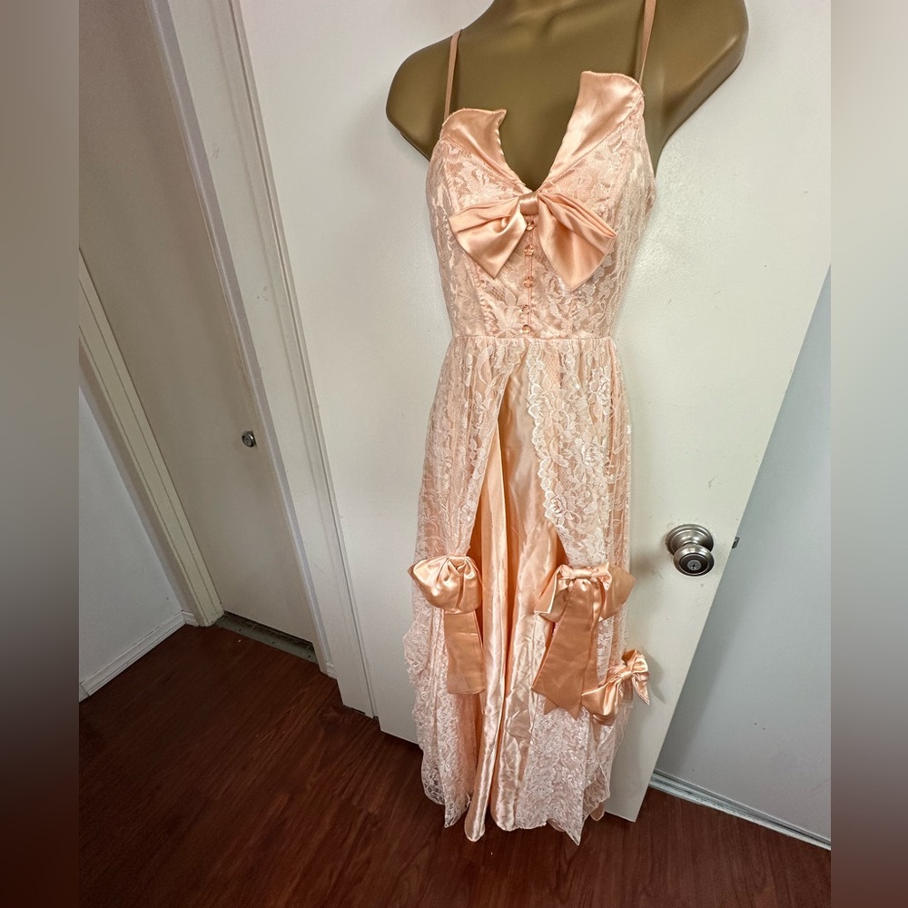 Vintage Peach Delicate Floral White Lace Feminine Bows Cottage Core Dress XS-S?